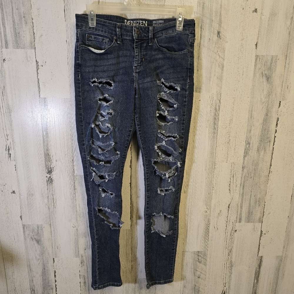 Denizen from Levi's Women's Ripped Distressed Blue Jeans size 6